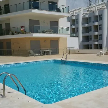 شقة 100m From Beach *