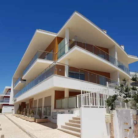 Apartment 100m From Beach